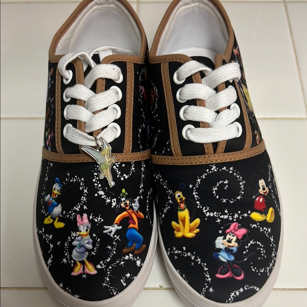Women’s Disney Magic The Bradford Exchange Disney Art - Picture 8 of 13